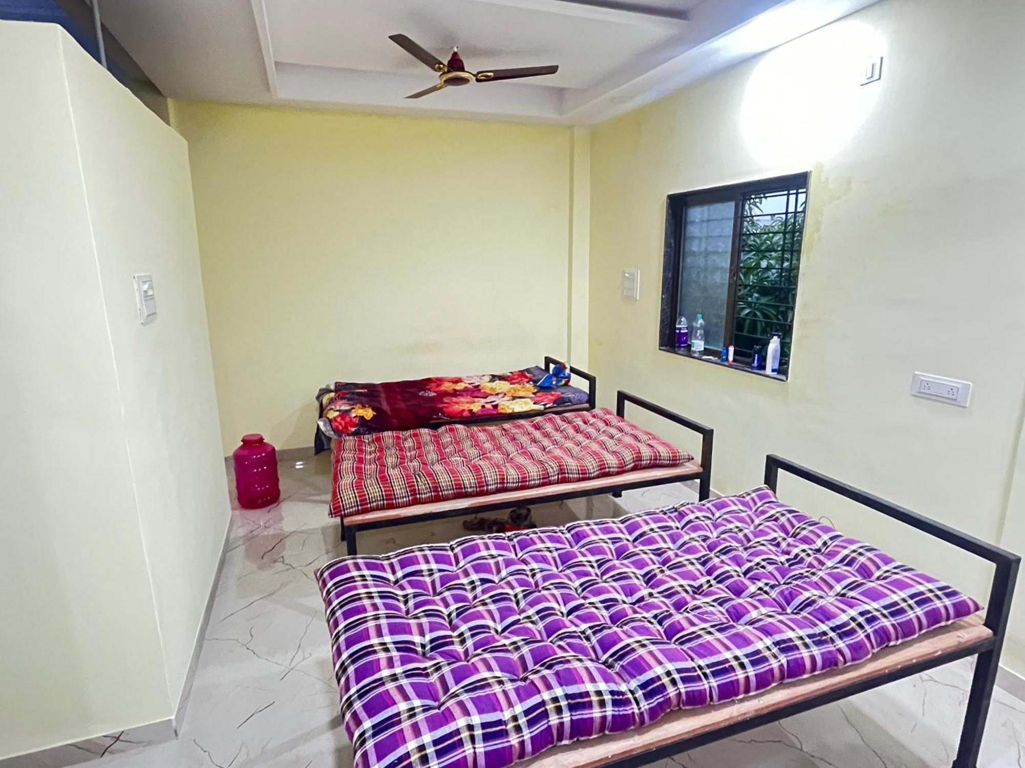 Shree Swami Samarth Pg Rooms For Boys Solapur Esterno foto